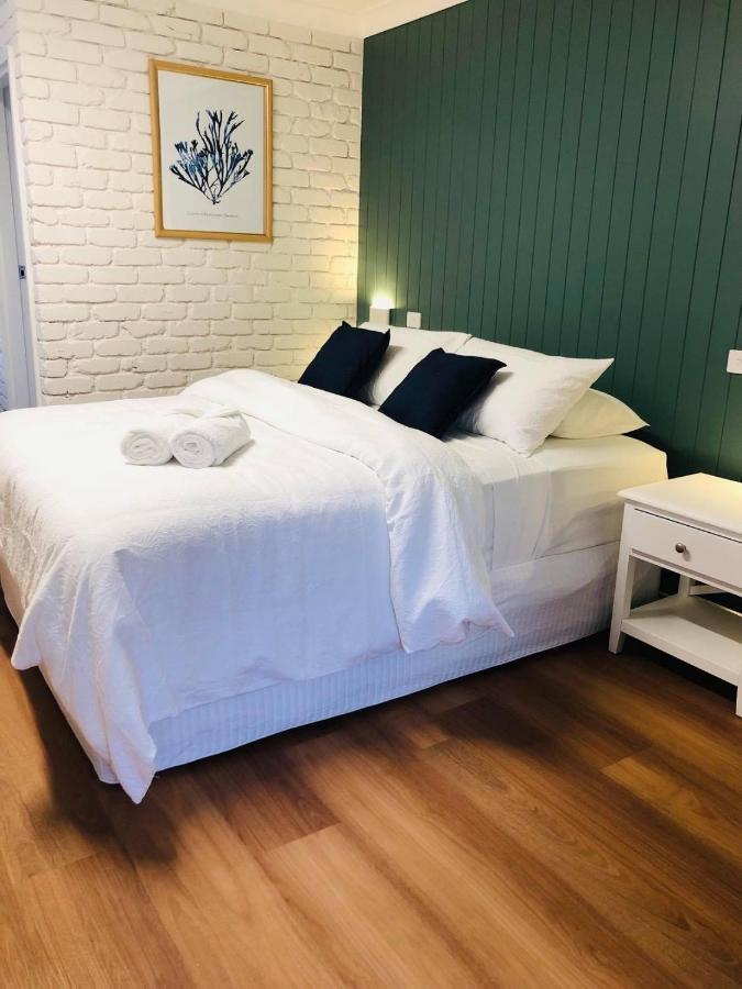Bay House Motel Bateau Bay Extérieur photo